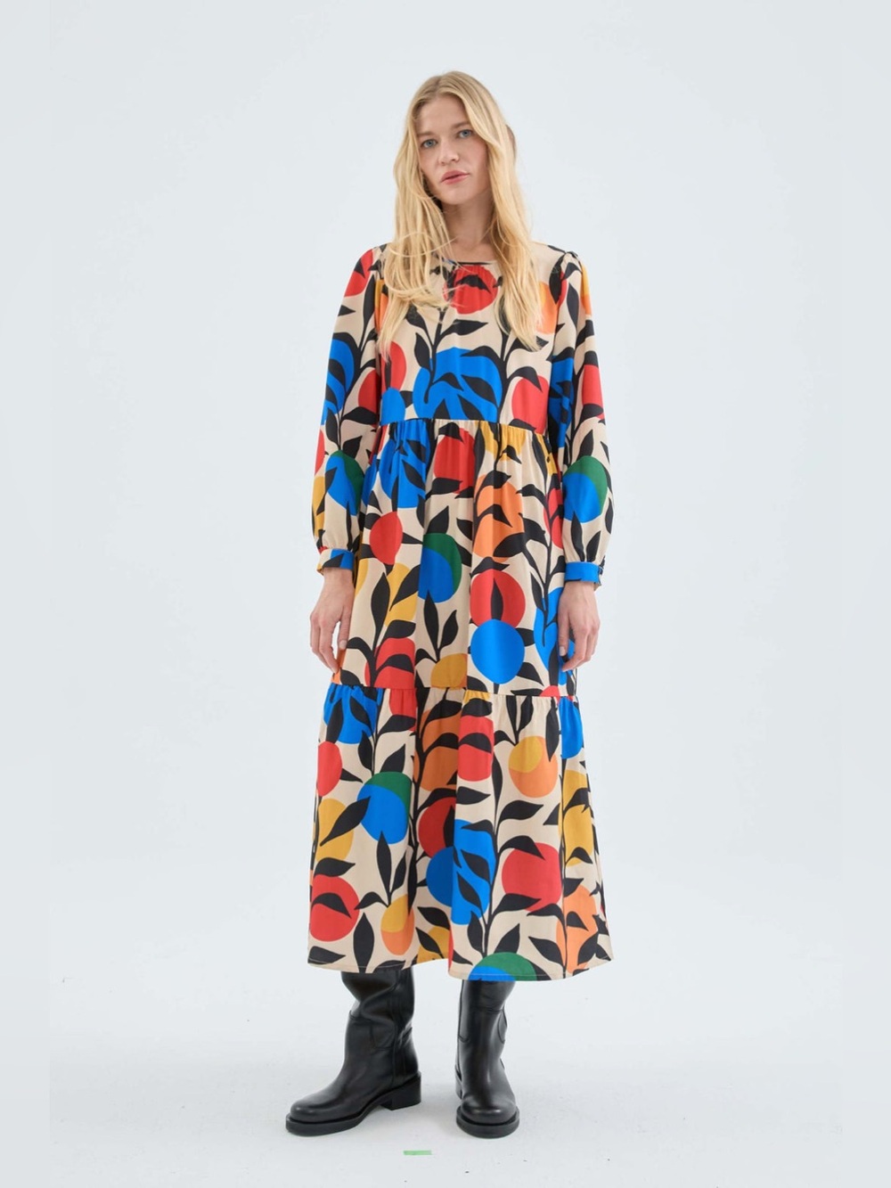 COMPANIA FANTASTICA

Midi Flared Dress with Long Sleeves and Leaf Print M NWT